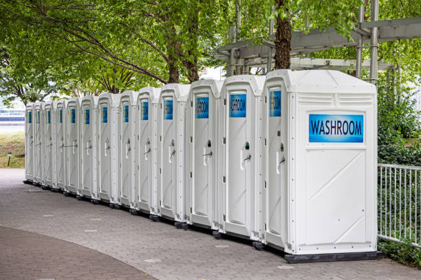 Best Portable toilet rental cost  in Chouteau, OK